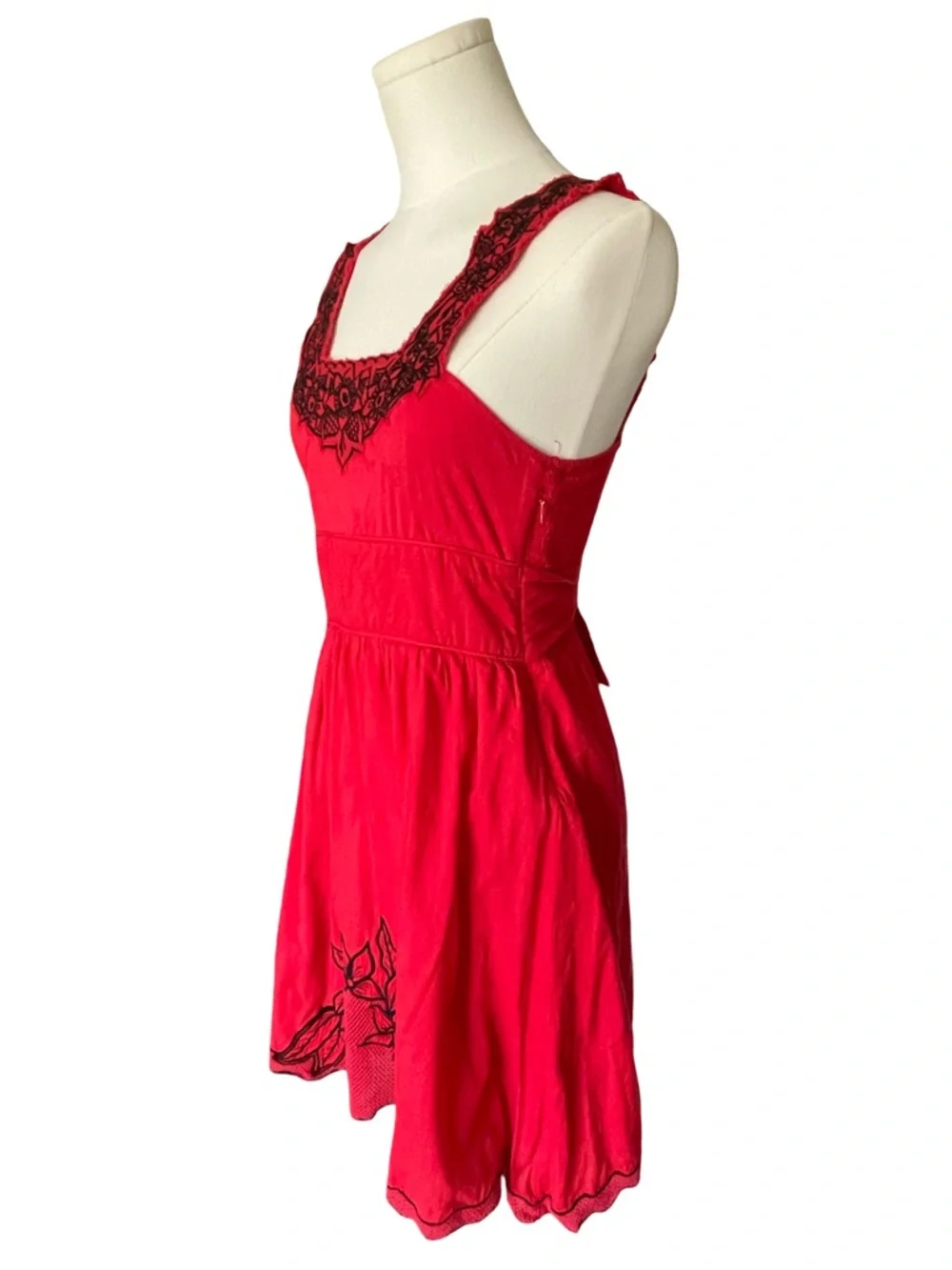 Free People Red and Black Lace Trim Boho Cotton Mini Dress Size 0 - Picture 10 of 16